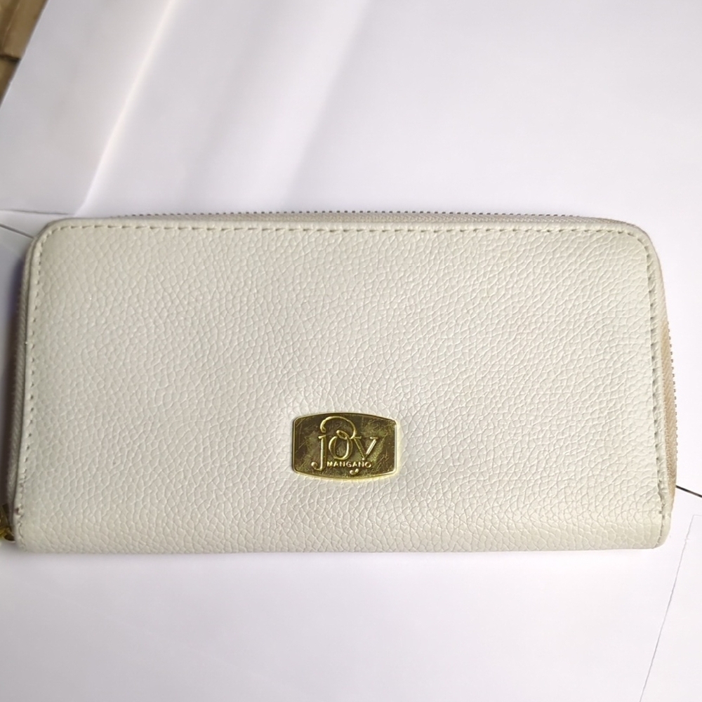 White Leather Wallet